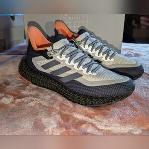 Adidas Ultraboost 4DFWD 2 Version Black, Gray, and Orange Size 7.5 Sweet!
